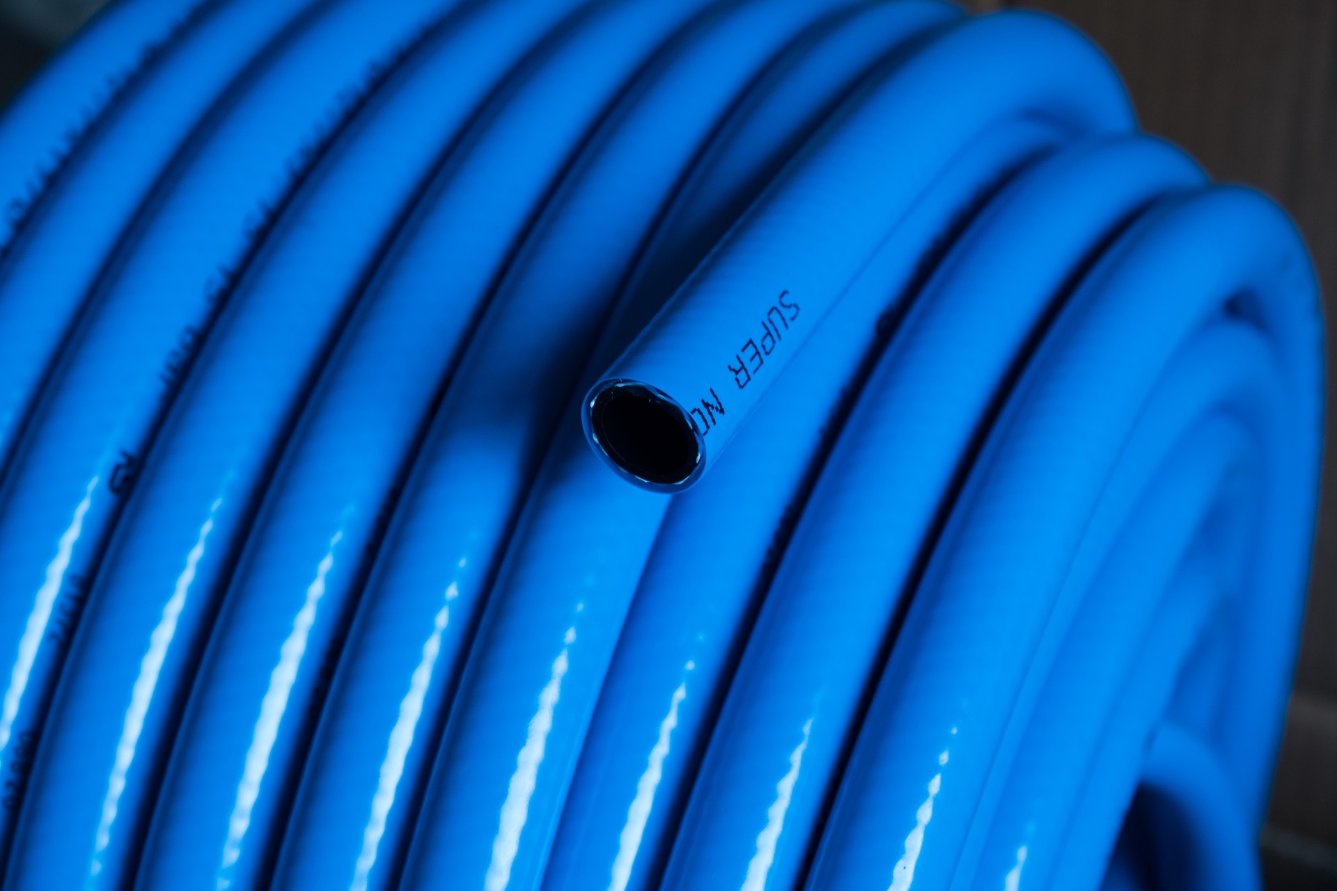 Follow these 9 tips to prevent pneumatic hose leaks - Hose